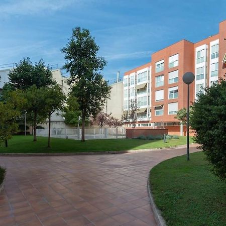 Apartamento Vivienda Con Zona De Trabajo, Piscina Y Parking Madrid Exterior foto